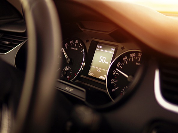 Speedometer car driving_crop